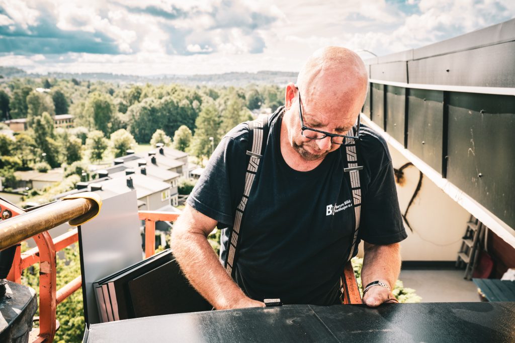 Blikkenslager og beslagarbeid